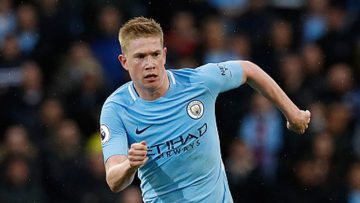 ตีข่าว เรือใบสีฟ้า